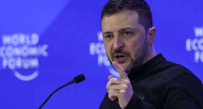 Zelenski: Sülh istəyirik, amma Donbası təhvil verməyəcəyik