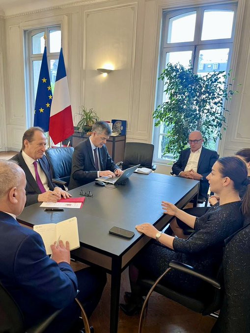 Azərbaycanla Ermənistan arasında sülh prosesi Fransada müzakirə edilib