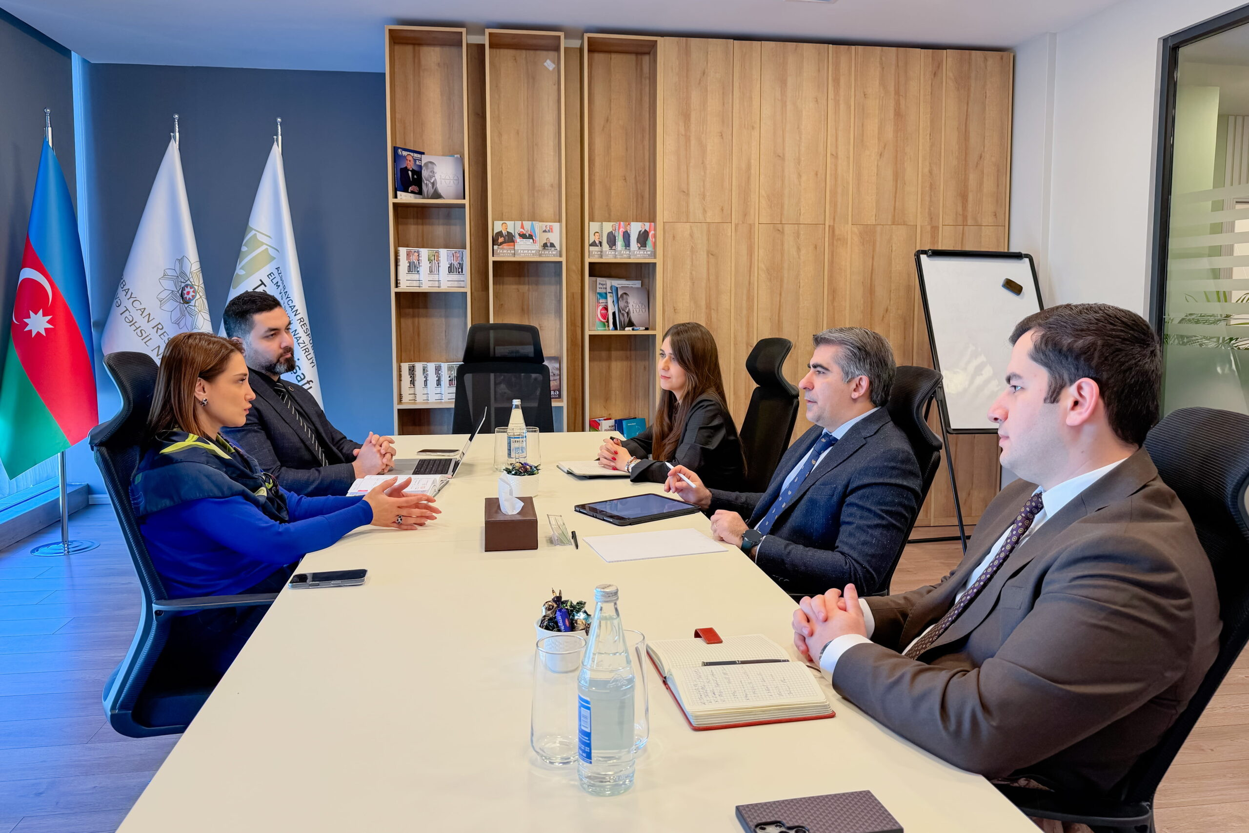 TİF və AHİK arasında əməkdaşlıq imkanları müzakirə olunub