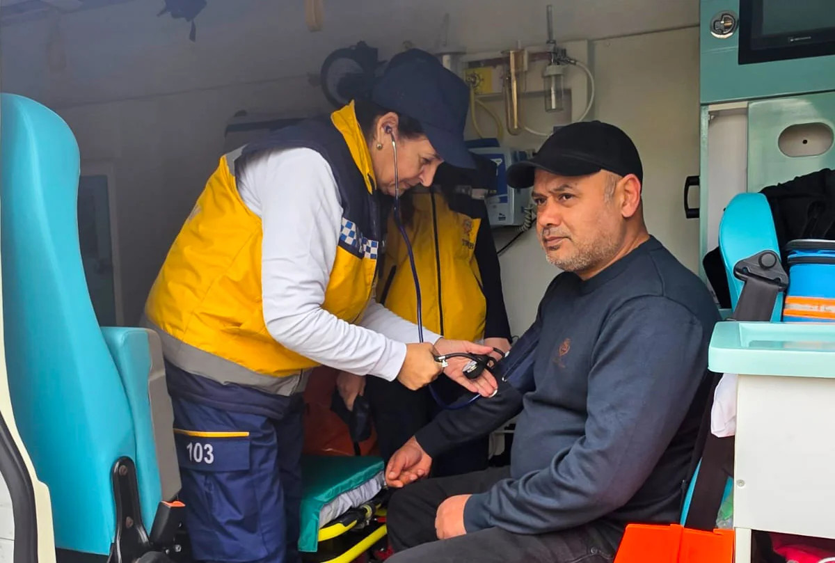 Xocavənd və Xocalıya yola salınan köç karvanını təcili tibbi yardım briqadaları müşayiət edib