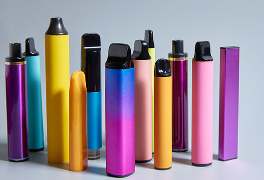 Prezident  təsdiq etdi: Elektron siqaretlərin satışına görə 5 min manat cərimə olacaq