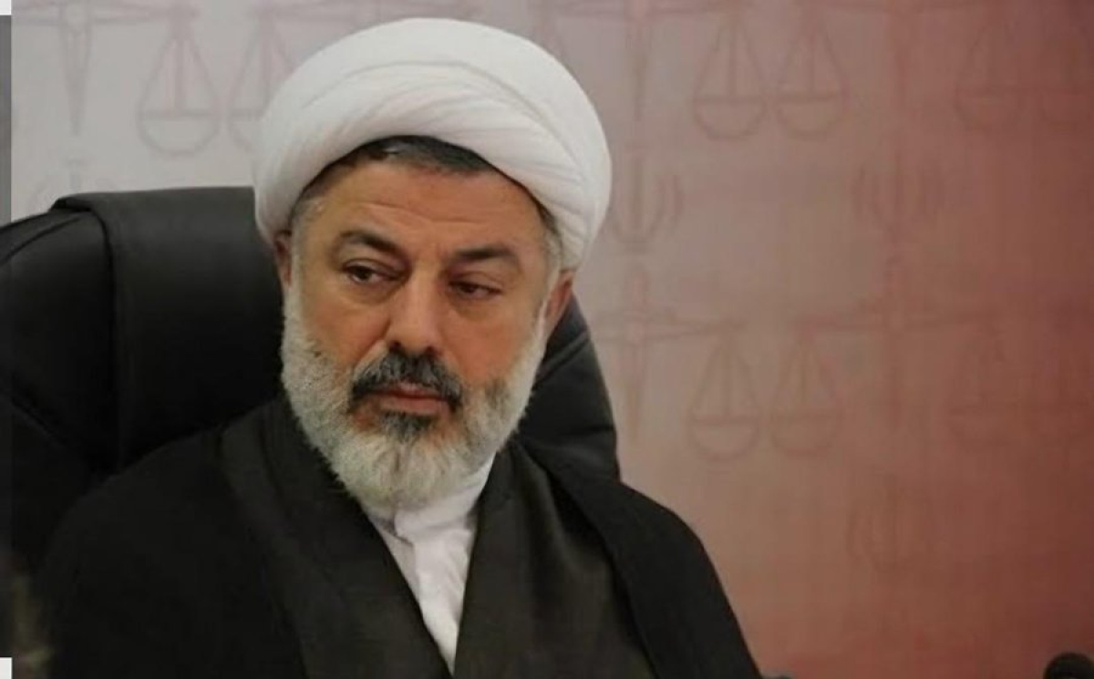 İranın tanınmış din xadimlərindən biri Kanadaya qaçıb