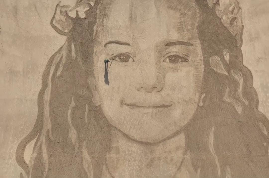 Hind Rəcəbə həsr olunan nəhəng qum portreti Böyük Britaniya çimərliyində yaradılıb