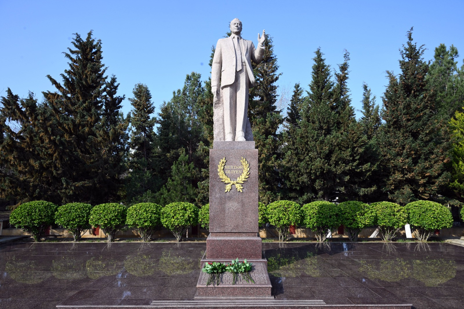 Mədəniyyət naziri Hacıqabul rayonunda vətəndaşları qəbul edib