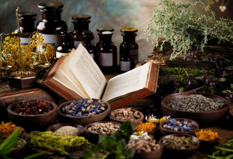 Hər bitki dərman deyil: