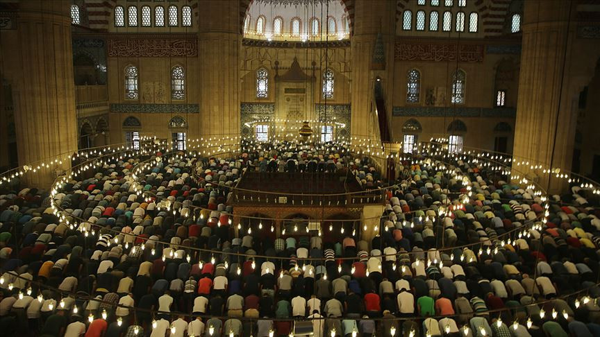 Bayram namazının vaxtı AÇIQLANDI