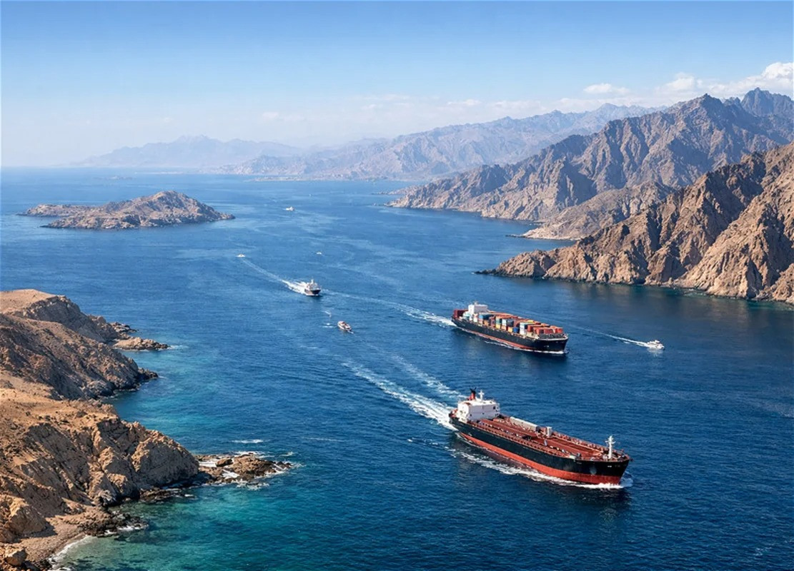 Aİ Hörmüz boğazına hərbi gəmilərin göndərilməsini müzakirə edir