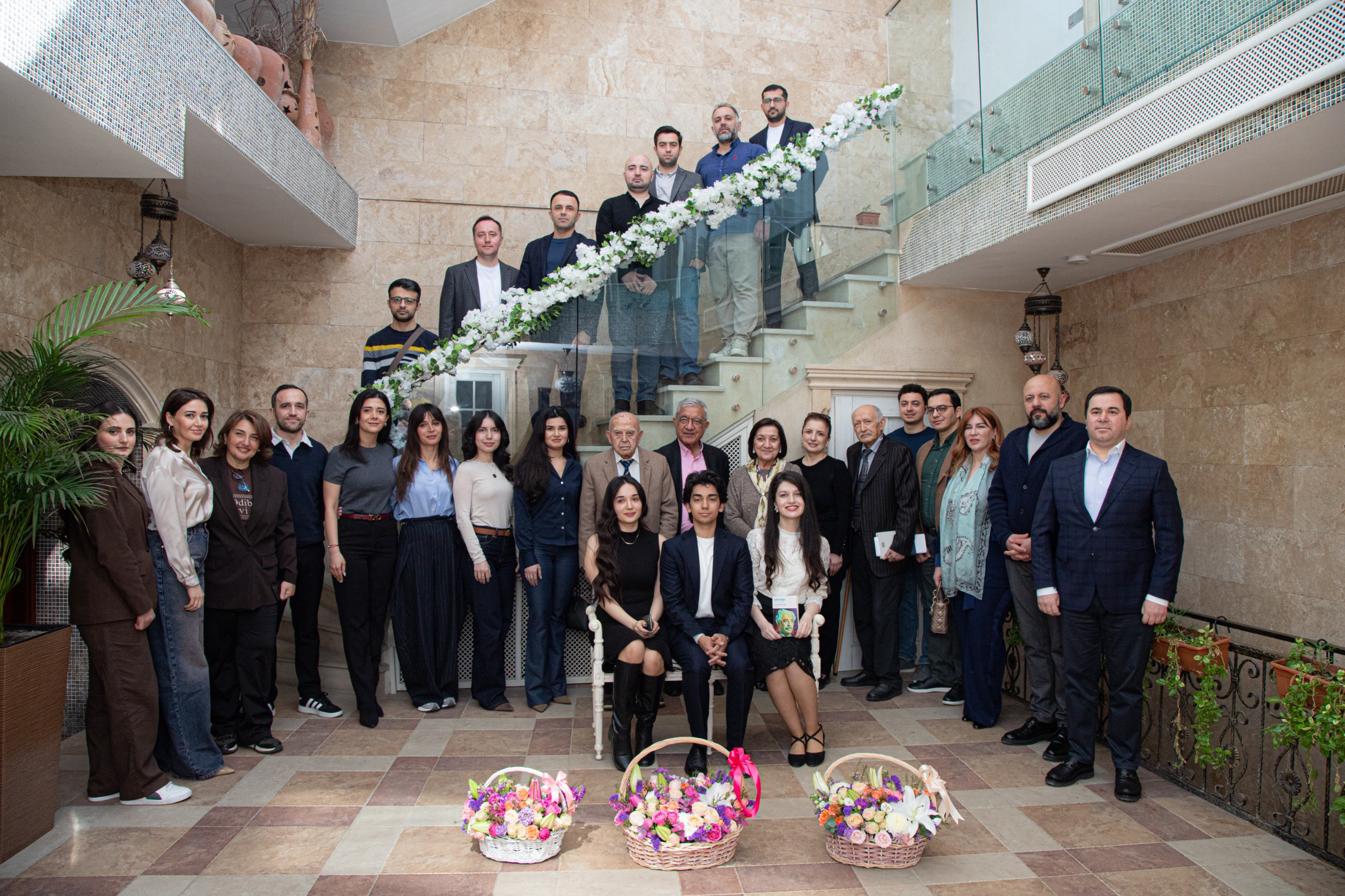 “Yüksəliş” müsabiqəsinin qalibləri üçün “Ədibin Evində Yüksəliş” silsilə görüşlərinin növbəti sessiyası keçirilib