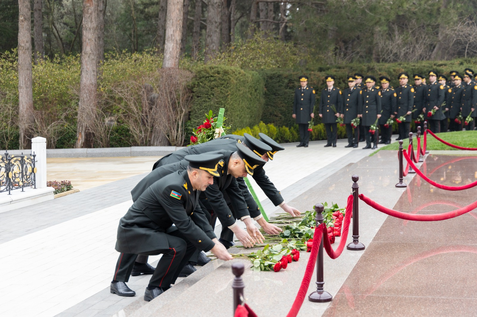 Peşə bayramı münasibətilə şəhidlərin və Ümummilli Liderin xatirəsi ehtiramla yad olunub