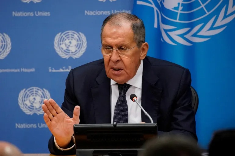 Lavrov: İranı 24 saat ərzində tabe etmək planları uğursuz oldu