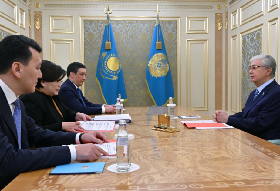 Qazaxıstan yeni konstitusiya qəbul etdi