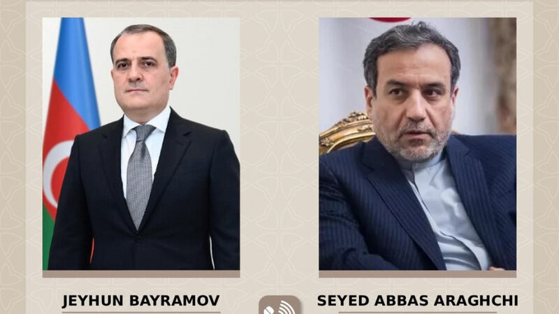 İran və Azərbaycanın xarici işlər nazirləri ikitərəfli münasibətləri müzakirə ediblər