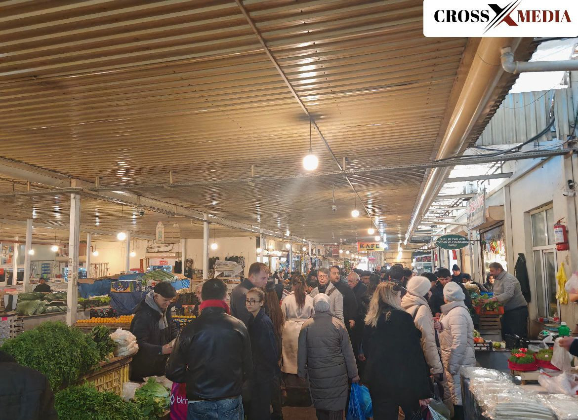 Novruzun "Qaynar Nöqtəsi": 8-ci Kilometr Bazarından - Reportaj