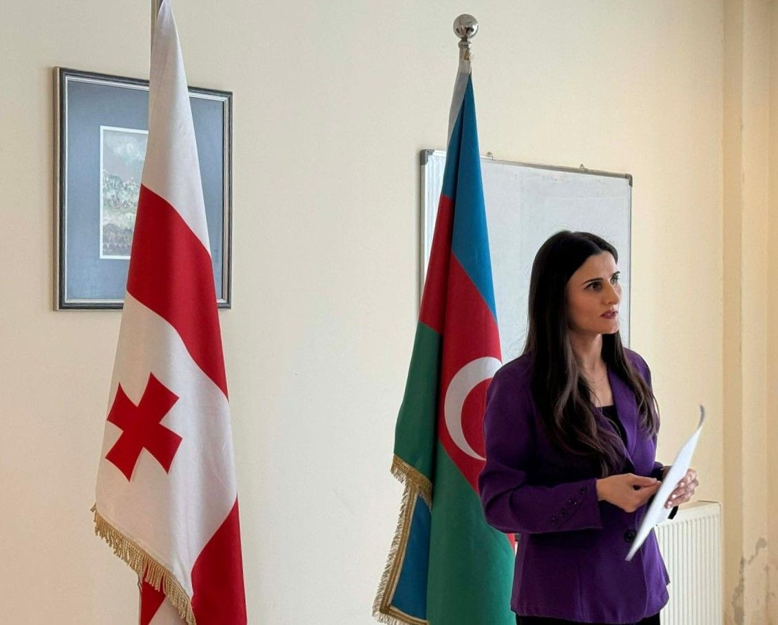 Gürcüstanda azərbaycandilli məktəblərin fəaliyyəti və təhsil islahatları müzakirə olunub