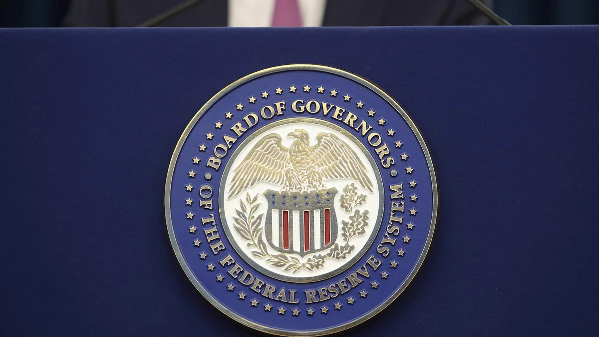 FED baza faiz dərəcəsini 3,5-3,75 % səviyyəsində saxlayıb