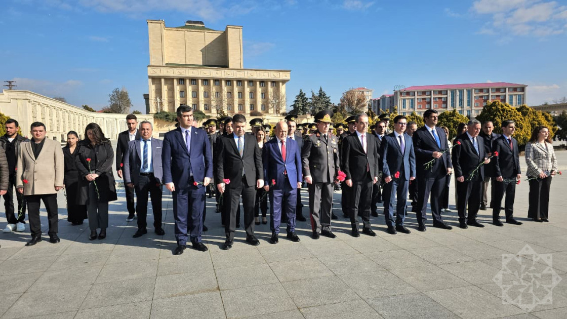 Naxçıvan şəhərində Çanaqqala şəhidləri anılıb