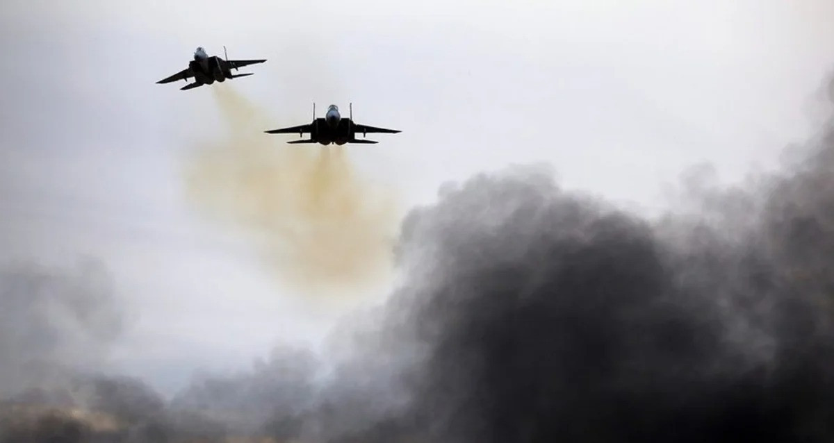 İsrail ordusu İranın komanda mərkəzləri və raket obyektlərinə zərbələr endirib