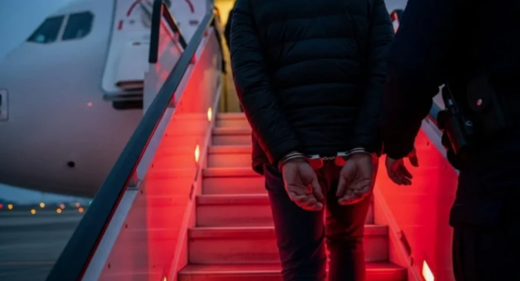 Mənsimov həbs edilərək Azərbaycana ekstradisiya edilir