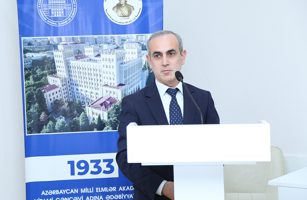 Xalq şairi Səməd Vurğunun 120 illik yubileyinə həsr olunmuş elmi sessiyada MEK-in “Səməd Vurğun elektron bazası” təqdim edilib