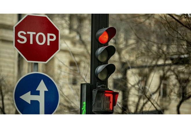 İşıqforlarda saniyə ölçən olmasa, qəzalardan qaçmaq mümkünmü? -