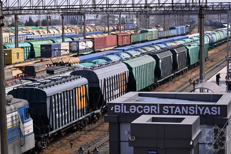 Azərbaycandan keçməklə Ermənistana göndərilən Rusiya taxılı Biləcəridən yola salınıb