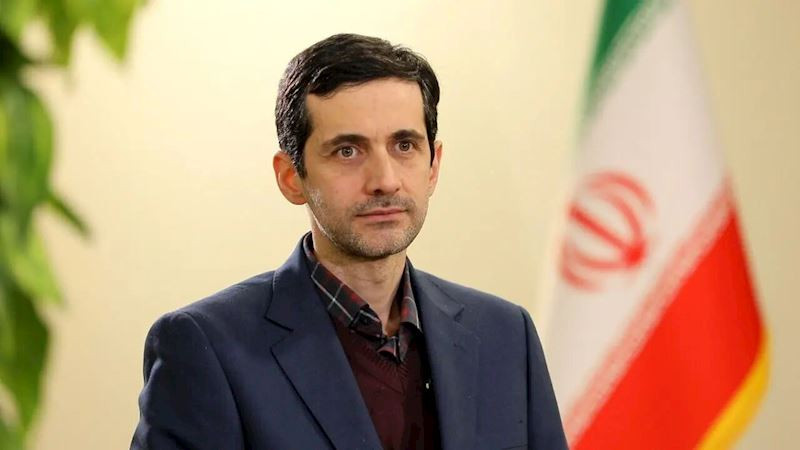 Pezeşkianın oğlu hökumət dəyişikliyinə çağırışları rədd edir