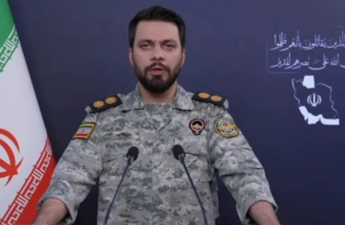 İran ABŞ-a mesaj verdi: Sənin dövrün bitdi