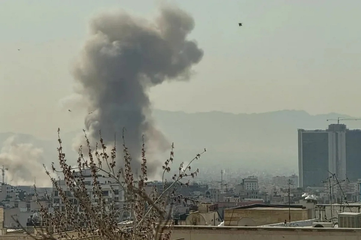 İran Ərbildə ABŞ hərbçilərinin olduğu iddia edilən obyektə zərbə endirib