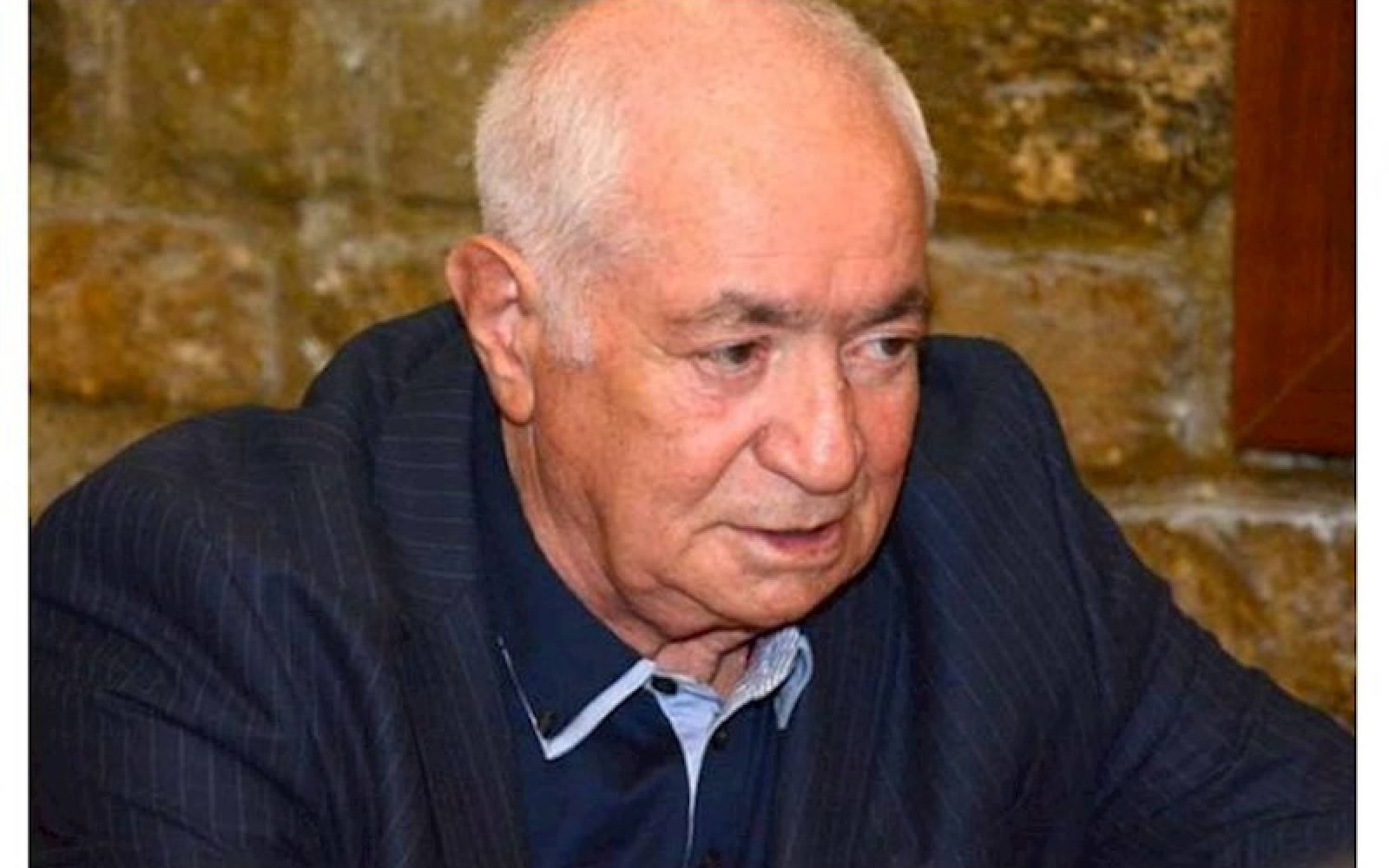 İçərisində sevgi olmayan kitablar da oxucunu cəlb edə bilər - Vahid Əziz