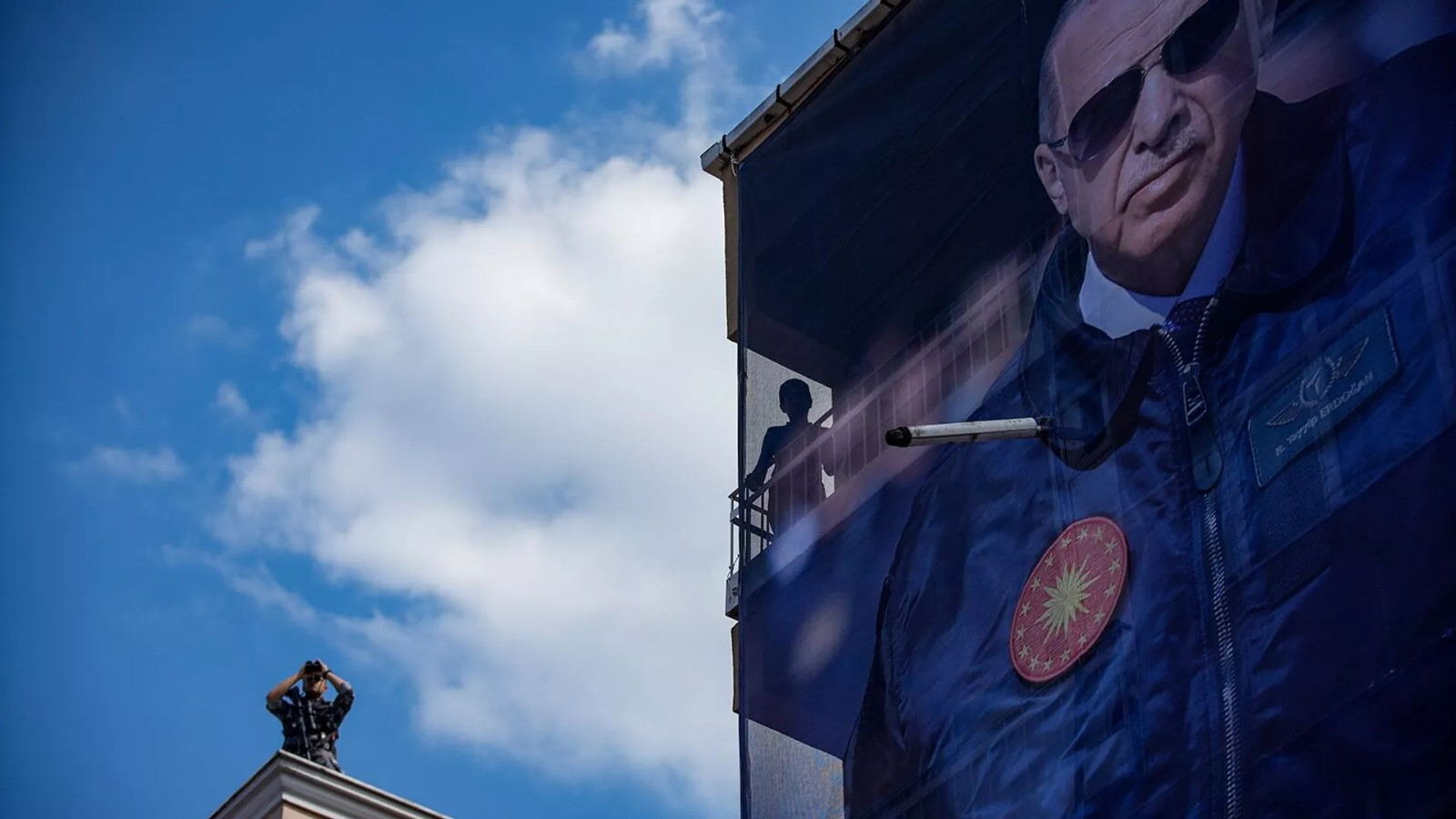 Yaxın Şərqdəki savaş Türkiyə üçün nə vəd edir?