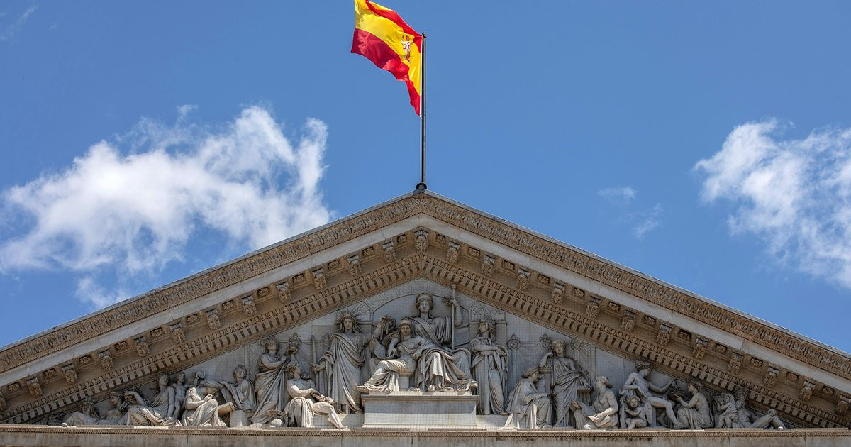 İspaniya hava məkanını İrana qarşı əməliyyatda iştirak edən təyyarələr üçün bağlayıb