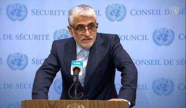 İran rəsmisi: Ukrayna Tehrana qarşı hərəkətlərdə iştirakçıdır