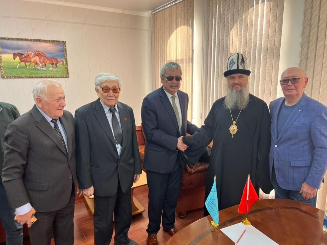 Qırğızıstanda beynəlxalq əməkdaşlıq və dostluq əlaqələrinin inkişafına həsr olunan görüş keçirilib