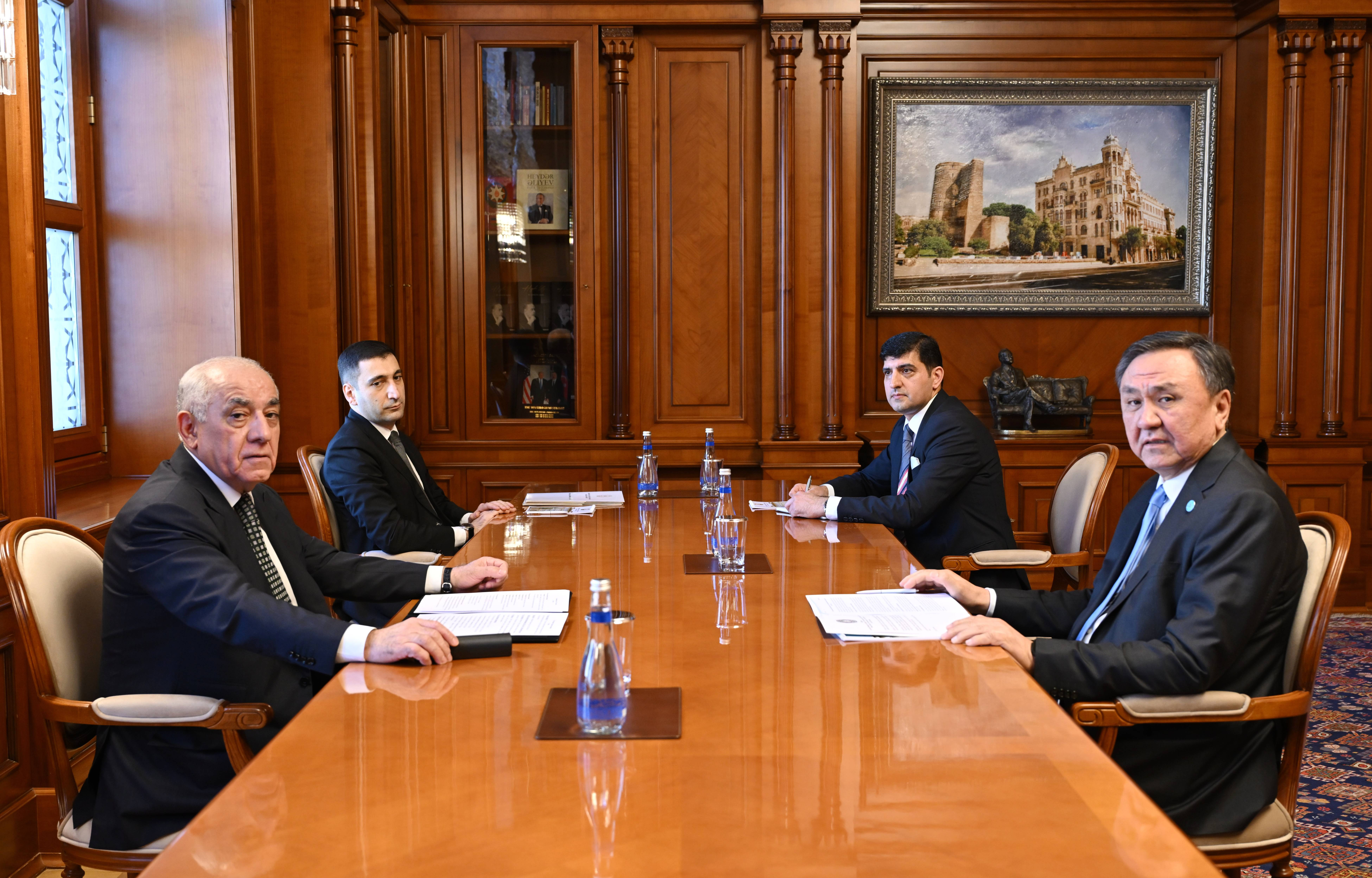 Baş nazir TDT Baş katibi ilə görüşüb