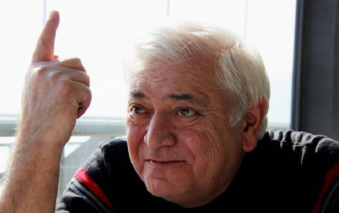 Aqil Abbas 73 yaşını necə qarşılayır?  -