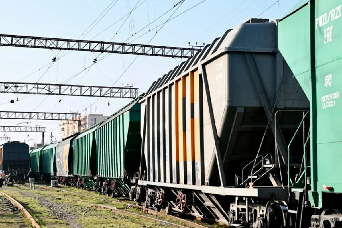 Ermənistana Rusiya taxılı daşıyan yük qatarı Biləcəridən yola düşüb