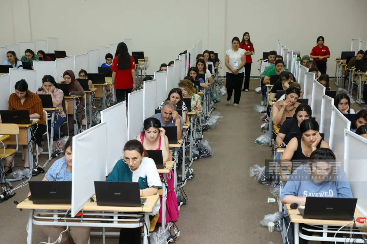 MİQ-ə buraxılacaq ali təhsilin bakalavriat səviyyəsi üzrə ixtisasların siyahısı müəyyənləşib