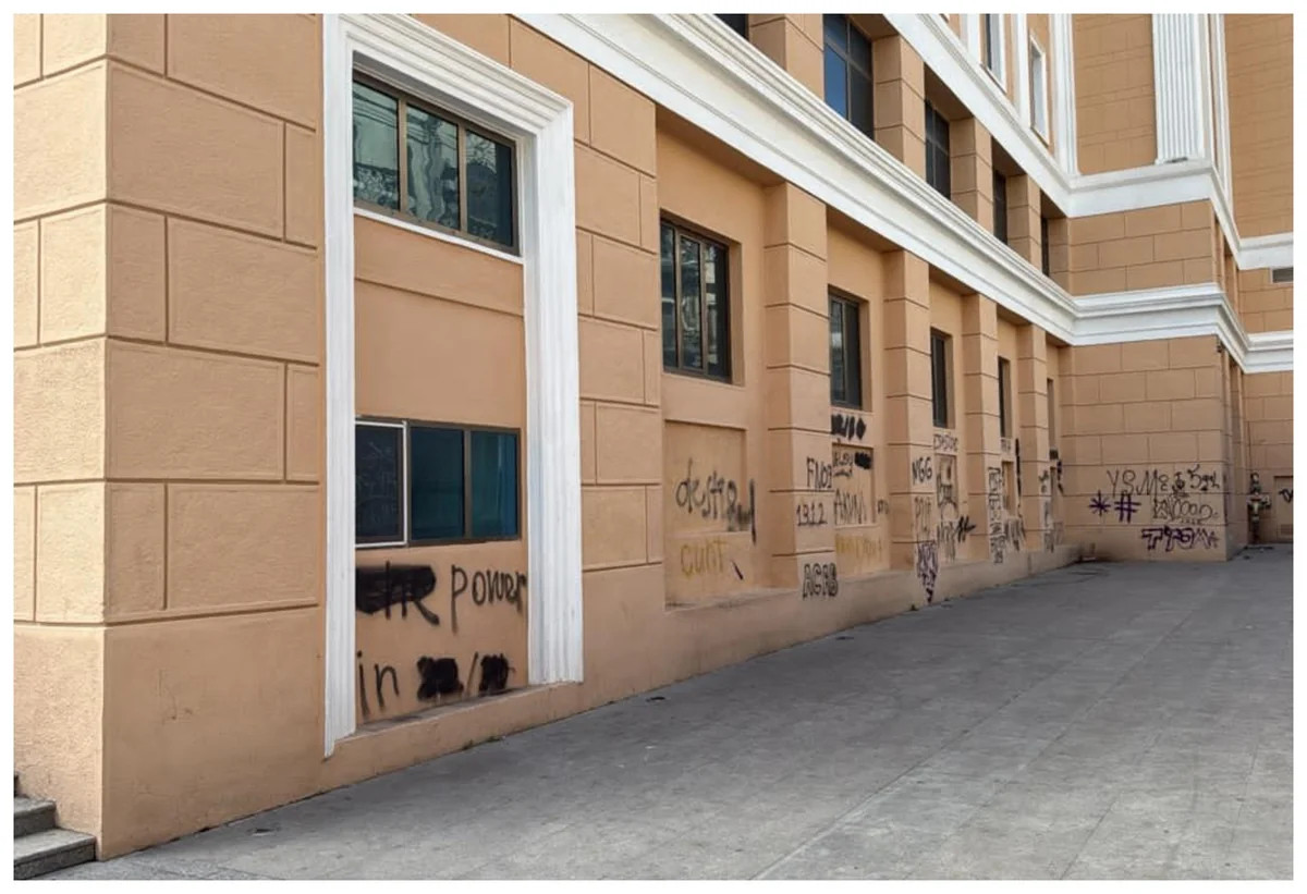 Nizami Kino Mərkəzinin binasına ciddi ziyan vurulub, araşdırma aparılır