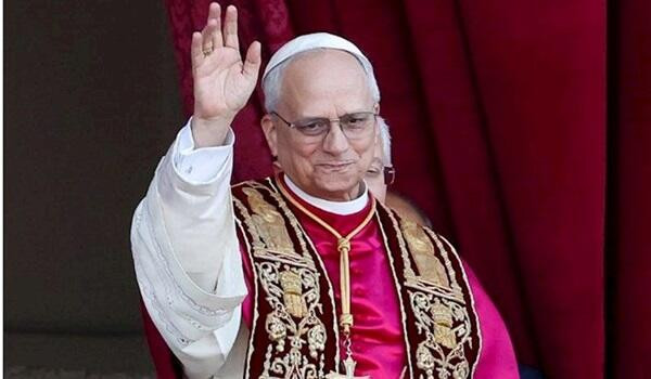 Vatikan ABŞ hərbi ritorikasına qarşı çıxdı