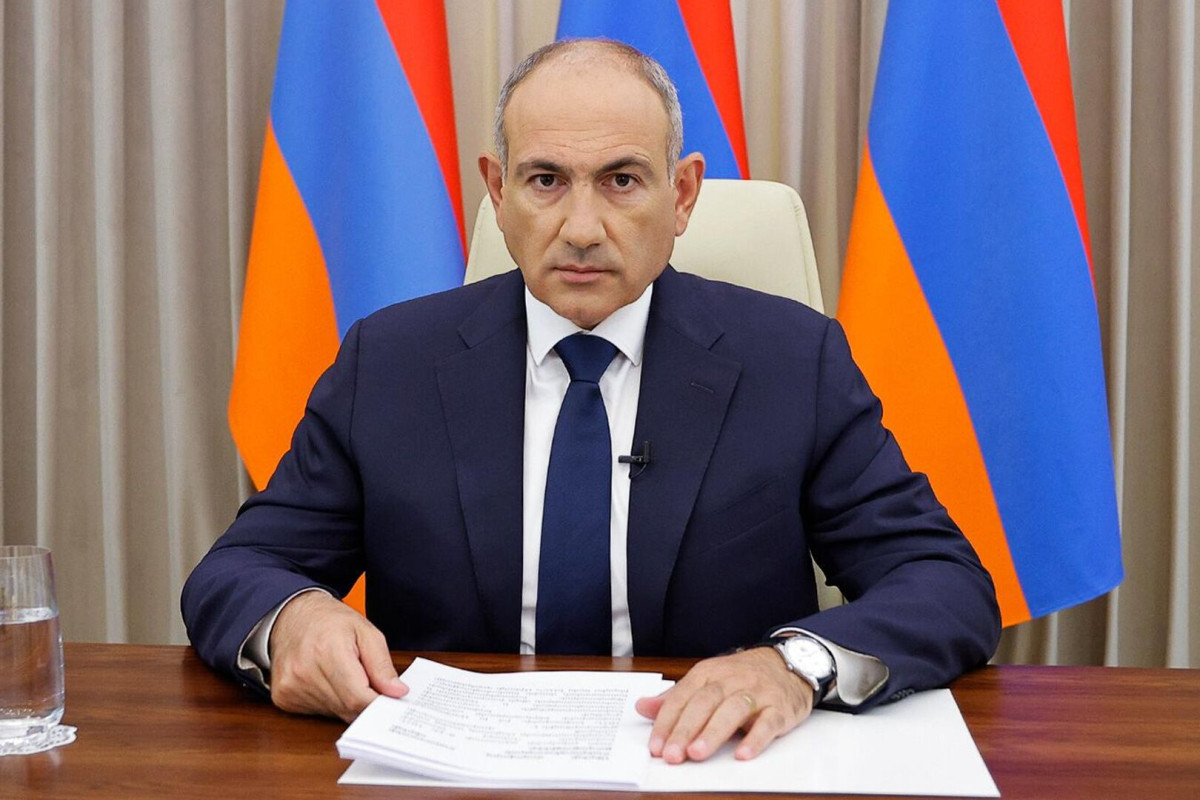 Ermənistanda seçkiqabağı sorğular: Paşinyan liderlik edir