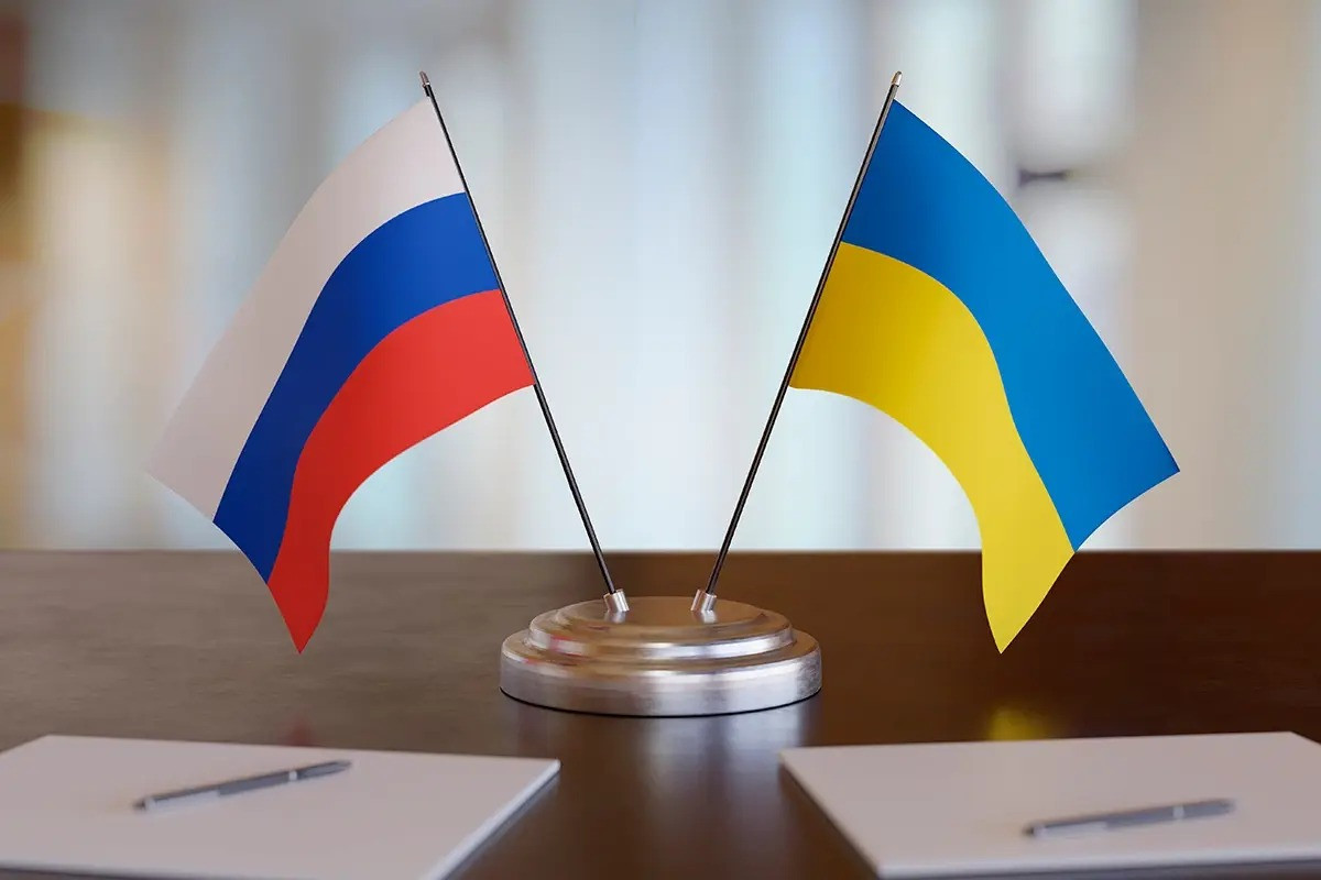 Zelenski: Zəmanət olmadan sülh mərhələsinə keçid mümkün deyil