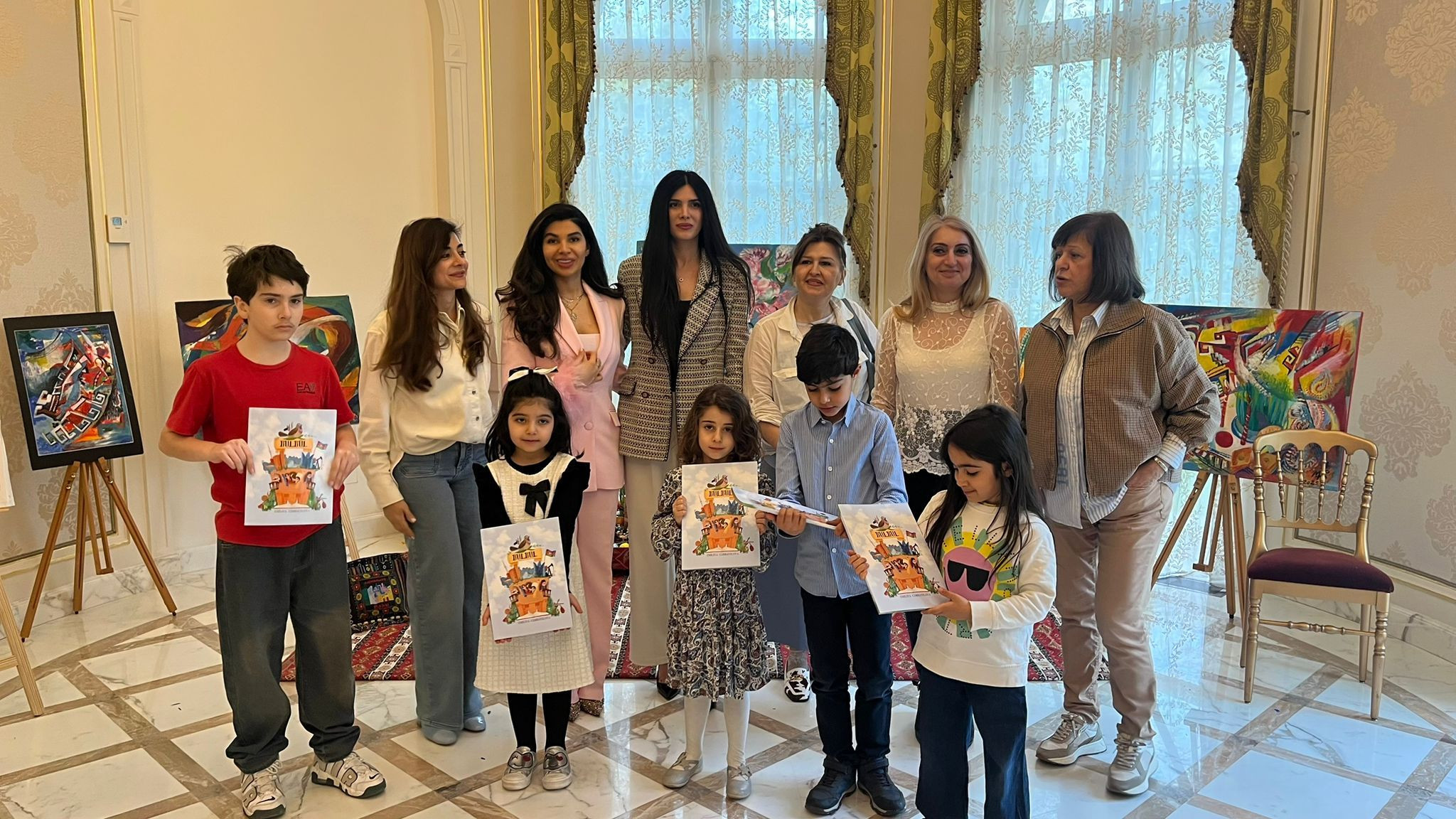 Fransada “Bülbül” kitabının təqdimatı olub