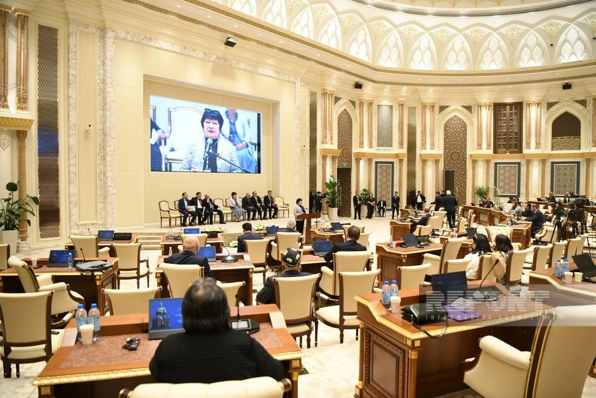 Daşkənddə Teymurilər dövrü irsinin qorunması məsələləri müzakirə edilib