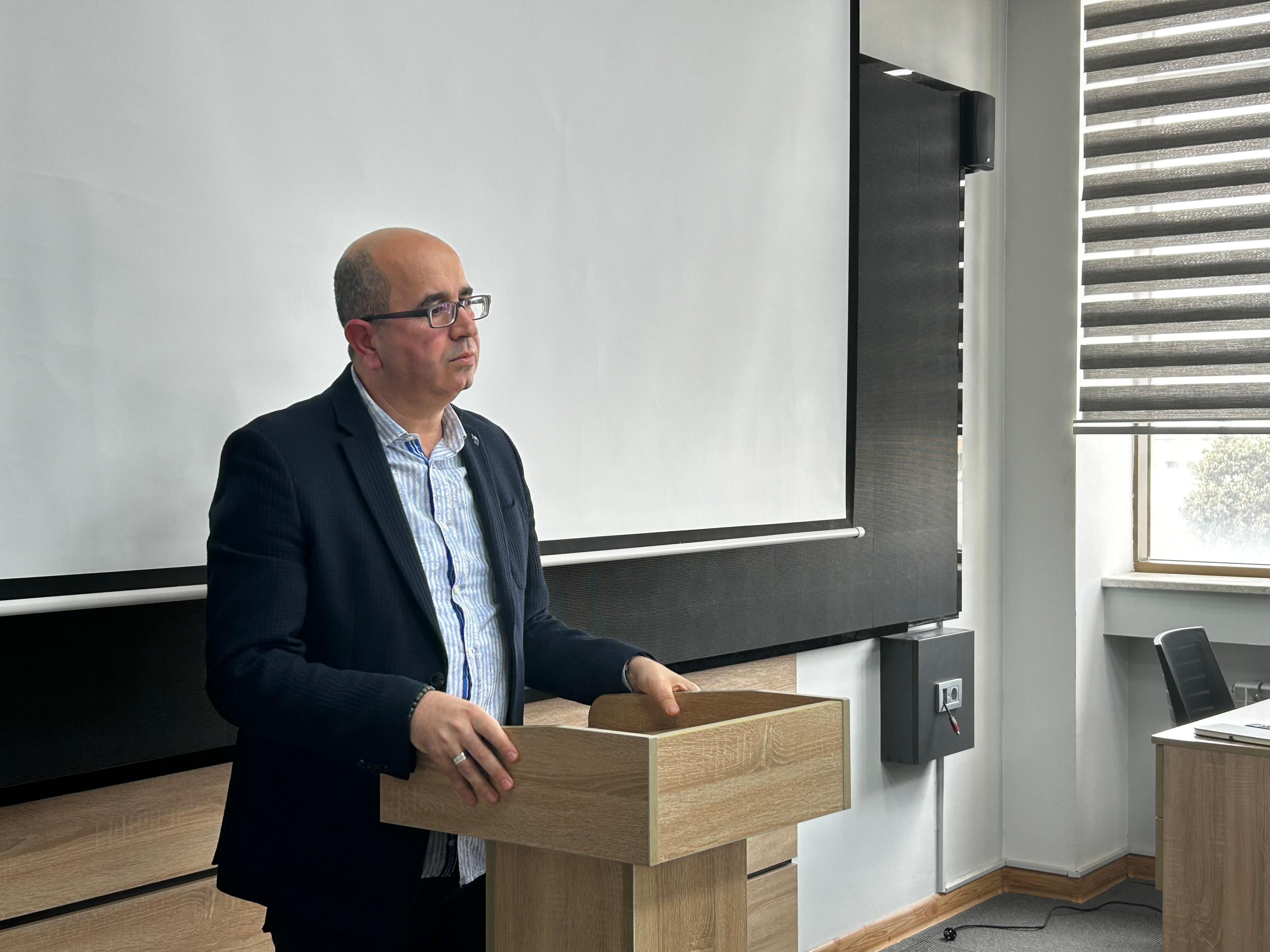 Prezidentimizin müsahibələrini oxuyun, onlar kitabdır, kitab