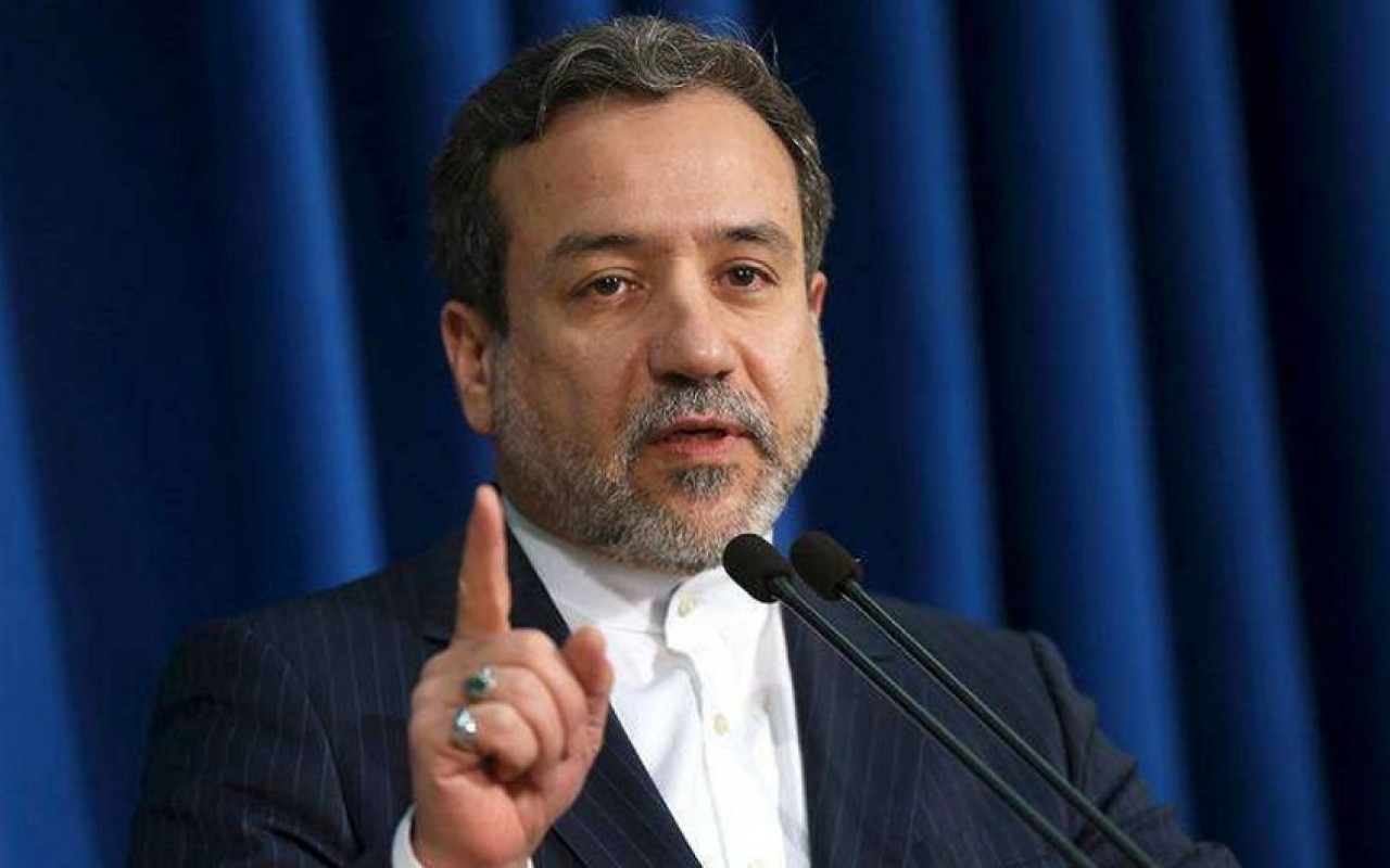 İran XİN başçısı Pakistanda, az qala, dava edəcəkdi