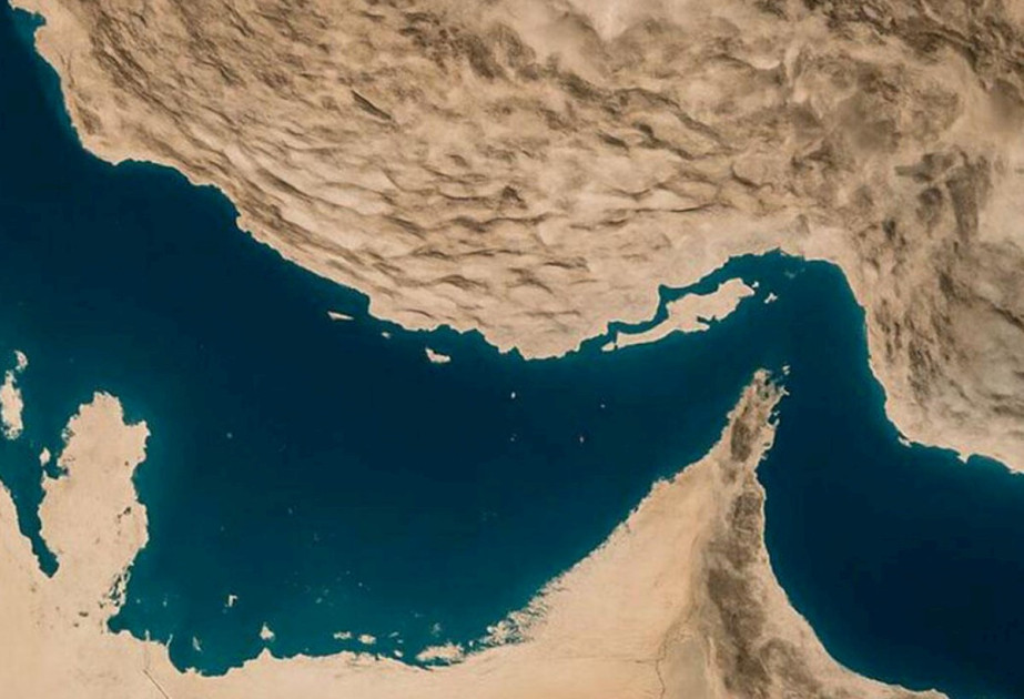 Hörmüz boğazında minalardan təmizlənmə əməliyyatı başlanıb