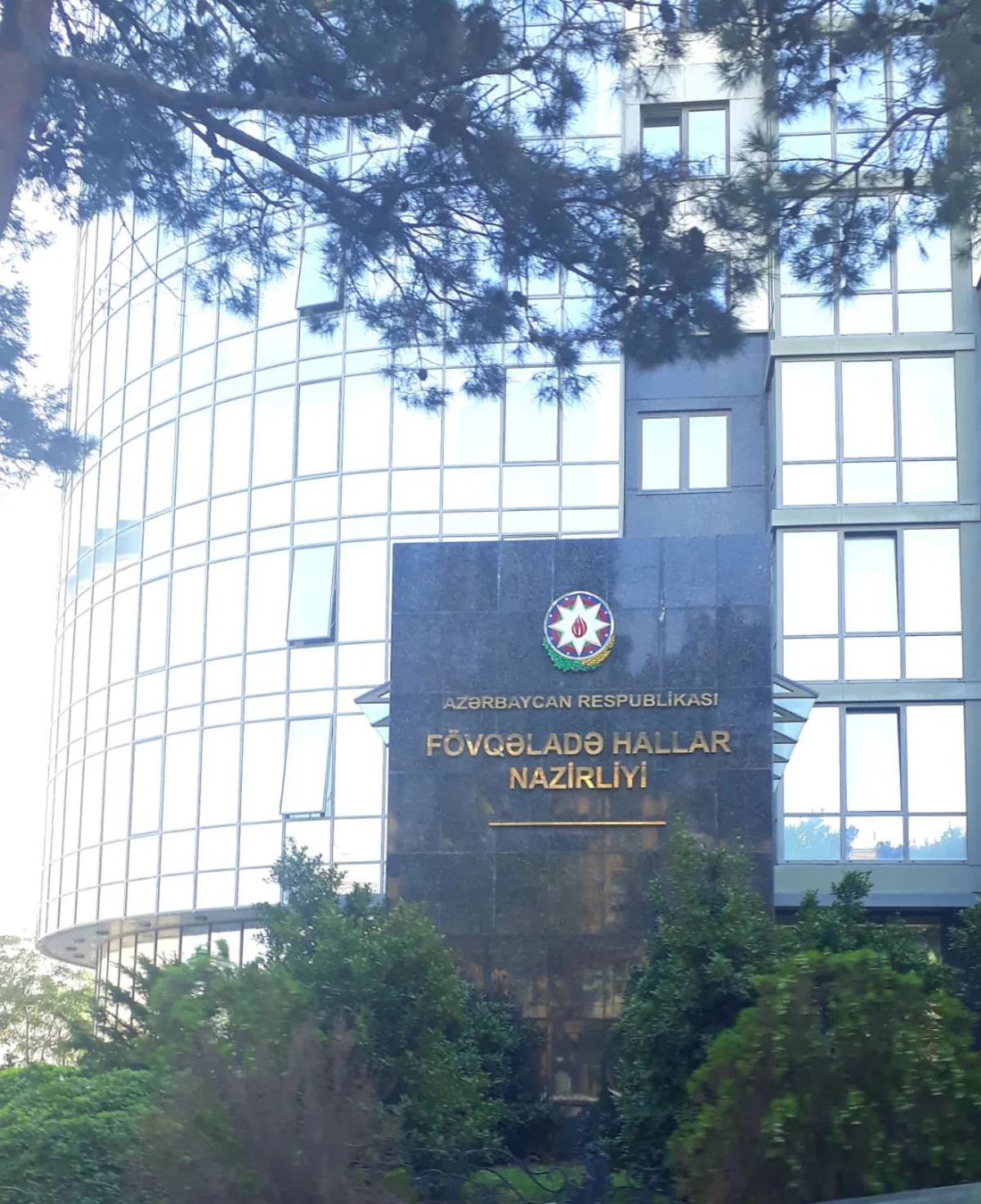 FHN gözlənilən qeyri-sabit hava şəraiti ilə əlaqədar əhaliyə müraciət edib