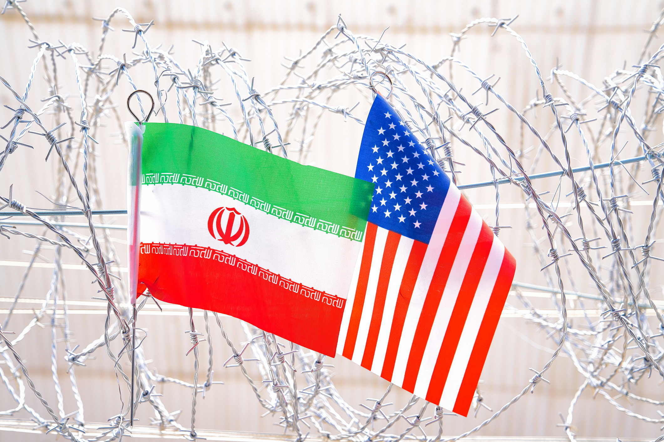 Daha bir ölkə ABŞ və İran arasında vasitəçilik etməyə hazırdır