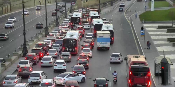 DİQQƏT: Bu yollarda tıxac var