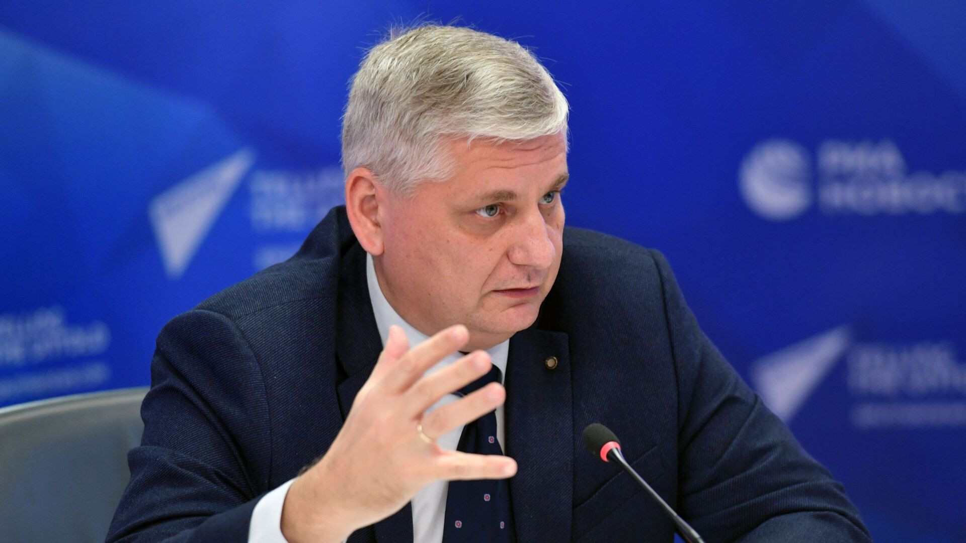 Rusiyalı poltoloq ölkəsinin Ermənistanda keçirələcək parlament seçkiləri ilə bağlı gözləntisini açıqlayıb